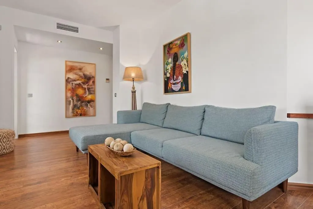 Gorgeous 3 Bedroom Apart With Sea Views, Pool Marbella 0*,  Spain